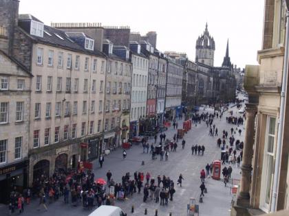Royal Mile Mansions Apartment Edinburgh - image 9