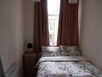 Niddry Street Apartments Edinburgh - image 17