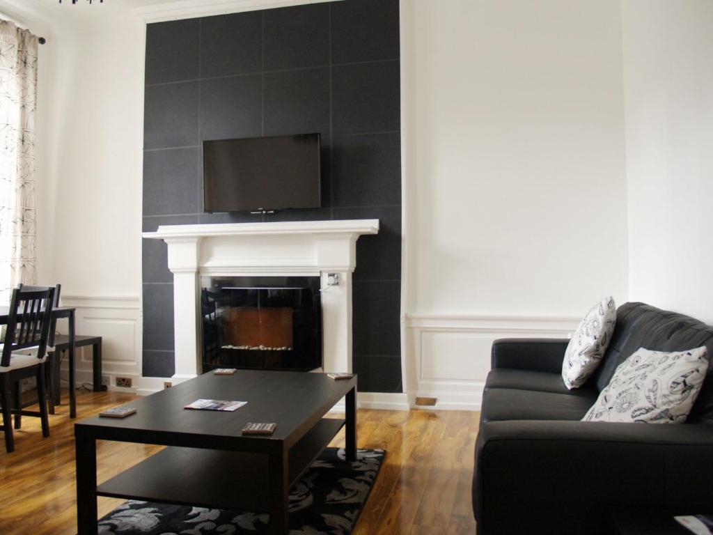 Niddry Street Apartments Edinburgh - image 5