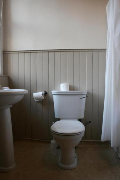 Royal Mile Budget Apartments - image 10
