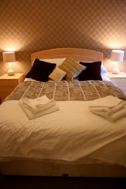 Royal Mile Budget Apartments - image 12