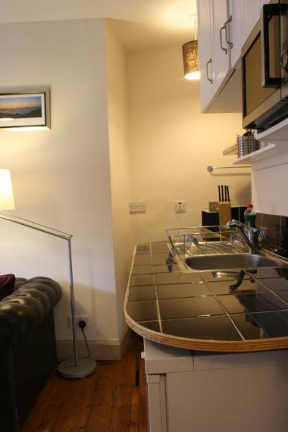 Royal Mile Budget Apartments - image 6