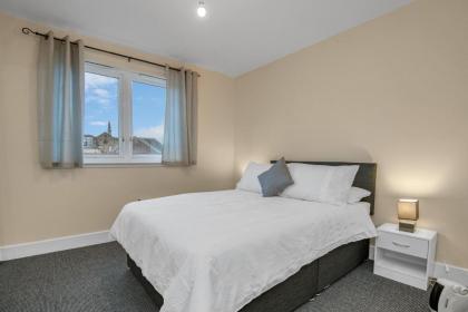 Edinburgh City Center Coady Apartment SLEEPS 5 FREE CAR PARK SPACE - image 22