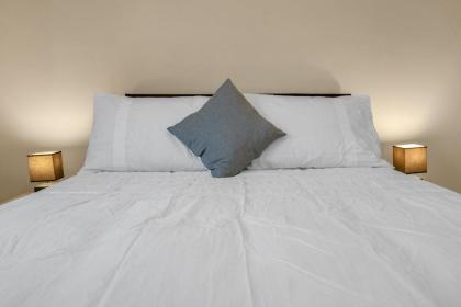 Edinburgh City Center Coady Apartment SLEEPS 5 FREE CAR PARK SPACE - image 30