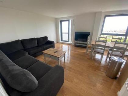 Grand Harbour Apartments - image 13