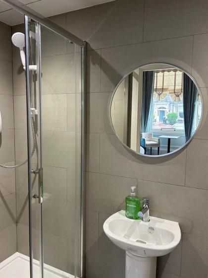 Arrandale Guest House - image 5