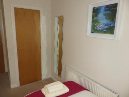 Waverley Park Apartment - image 6