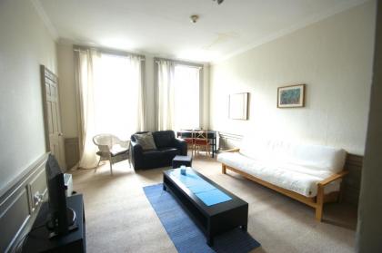 Royal Mile Group Apartments - image 3