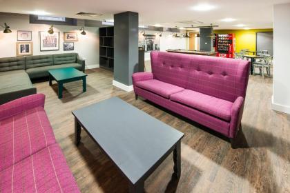 Destiny Student - Holyrood (Brae House) - image 18