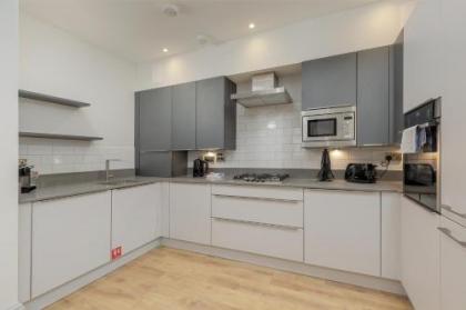Destiny Scotland - Princes Street Residence - image 8