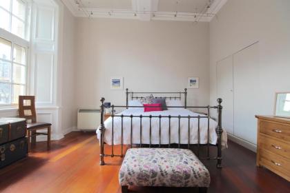 Royal Mile Mansions by Edinburgh City Apartments - image 4