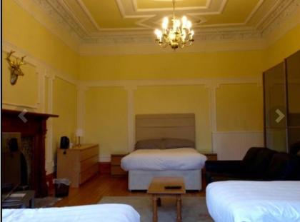 Ardgowan Guest House - image 3
