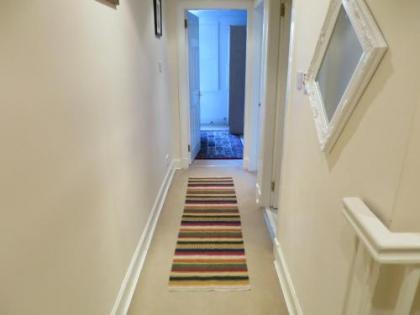 Our City - King Stable Lane - image 4