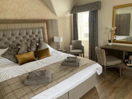 The Stair Arms Hotel - image 3