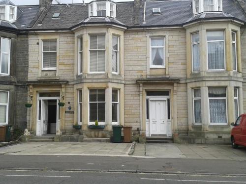 Capital Guest House - main image