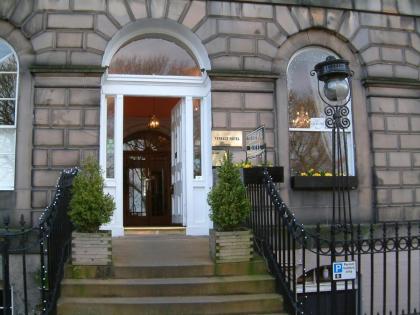 Terrace hotel - image 2
