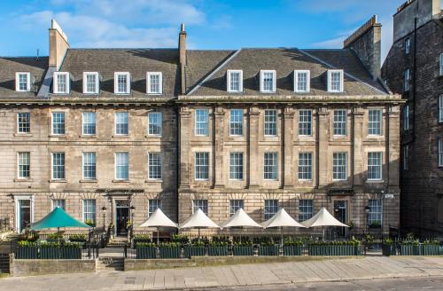 Courtyard by Marriott Edinburgh - main image