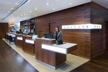 Courtyard by Marriott Edinburgh - image 12