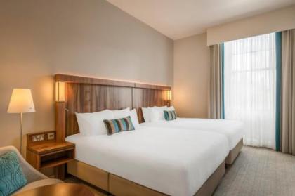 Courtyard by Marriott Edinburgh - image 4