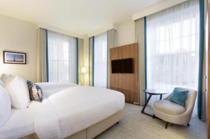 Courtyard by Marriott Edinburgh - image 8