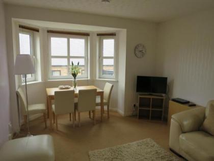 Our City - St Leonards Apartment - image 1