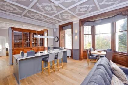 Destiny Scotland - Distillers House - image 4