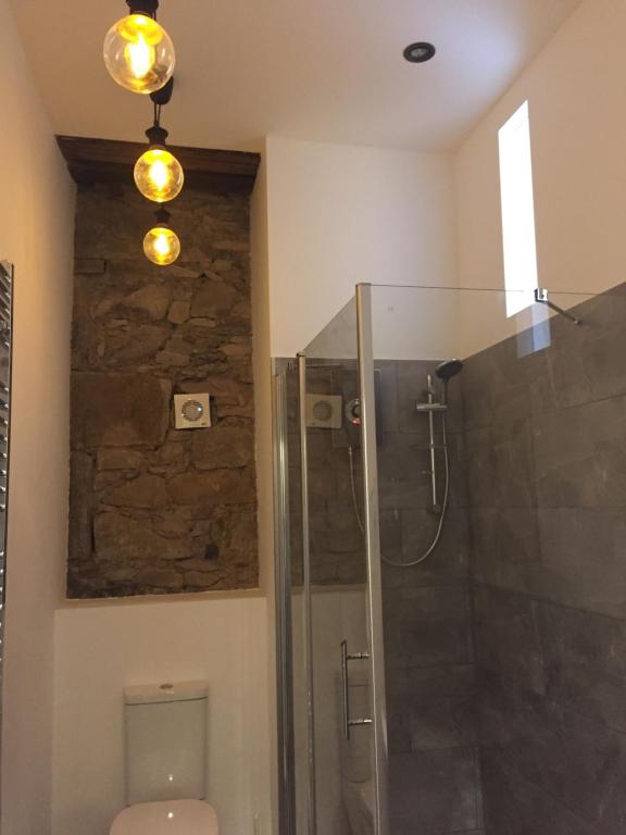 Royal Mile Suites by the Castle - image 3