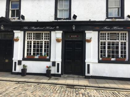The Stag Head Hotel - image 9