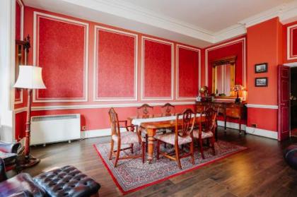 Royal Mile Mansions 14 - image 7