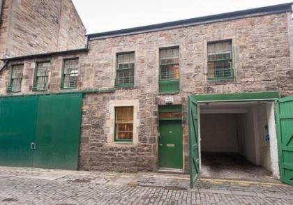 Apartment Thistle Lane - image 13