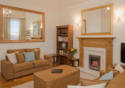 The Lynedoch Place Residence - image 1