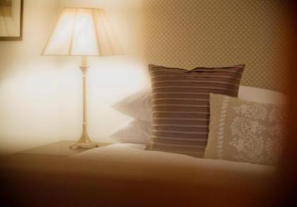 The Lynedoch Place Residence - image 3