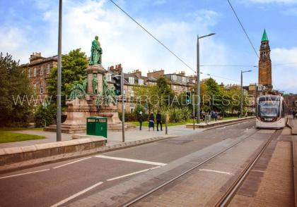 The Edinburgh Address - Classic Marchmont Charm - image 3