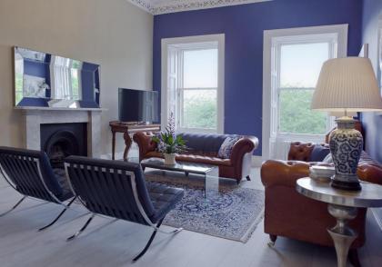 Edinburgh Castle Suite - The Edinburgh Address - image 1