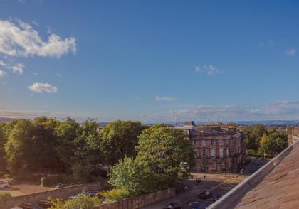 The Skyline - The Edinburgh Address - image 2