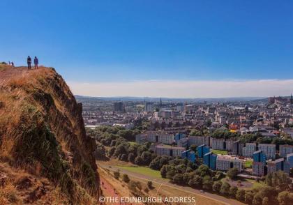 The Edinburgh Address - Castle View Apartment - image 14