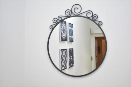 Rose Street - Watchmakers Apartment - image 11