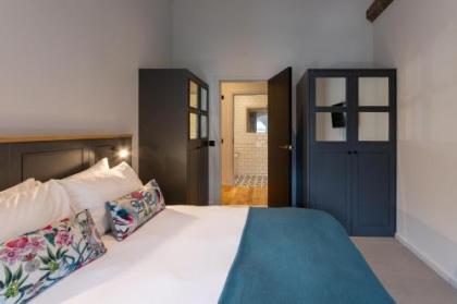 Linton Collection - Blackfriars Lofts - image 11