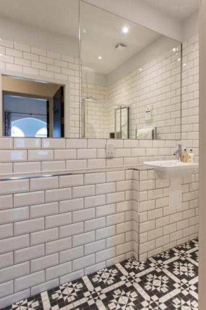 Linton Collection - Blackfriars Lofts - image 14