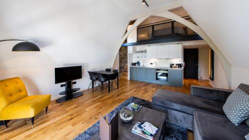 Linton Collection - Blackfriars Lofts - image 4