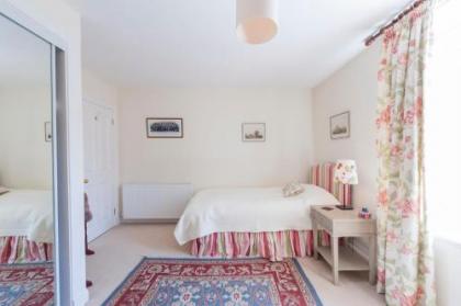 Belford Mews Apartment - image 13