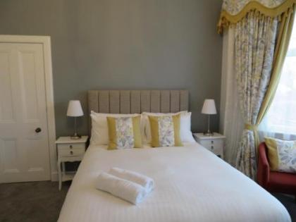 Craigievar Guest House - image 12