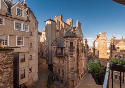 Ladystairs 2 Royal Mile - image 14