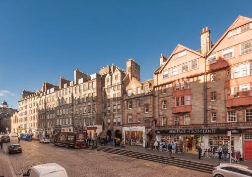 Ladystairs 2 Royal Mile - image 5