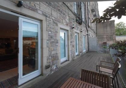The York Place Residence - image 10