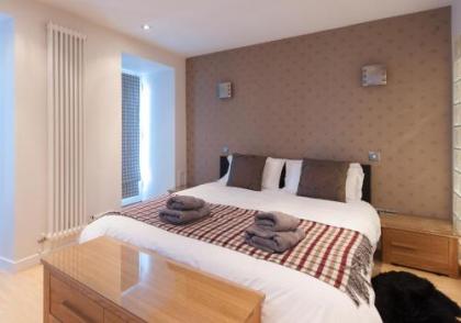 The York Place Residence - image 11