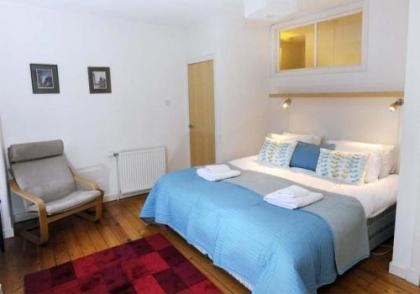 The David Hume Residence - image 13