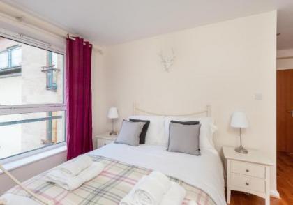 The Holyrood Park Residence - image 4