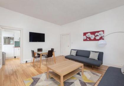 The Lothian Road Residence - image 4