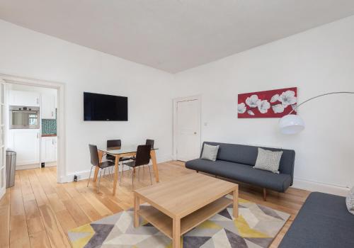 The Lothian Road Residence - image 4